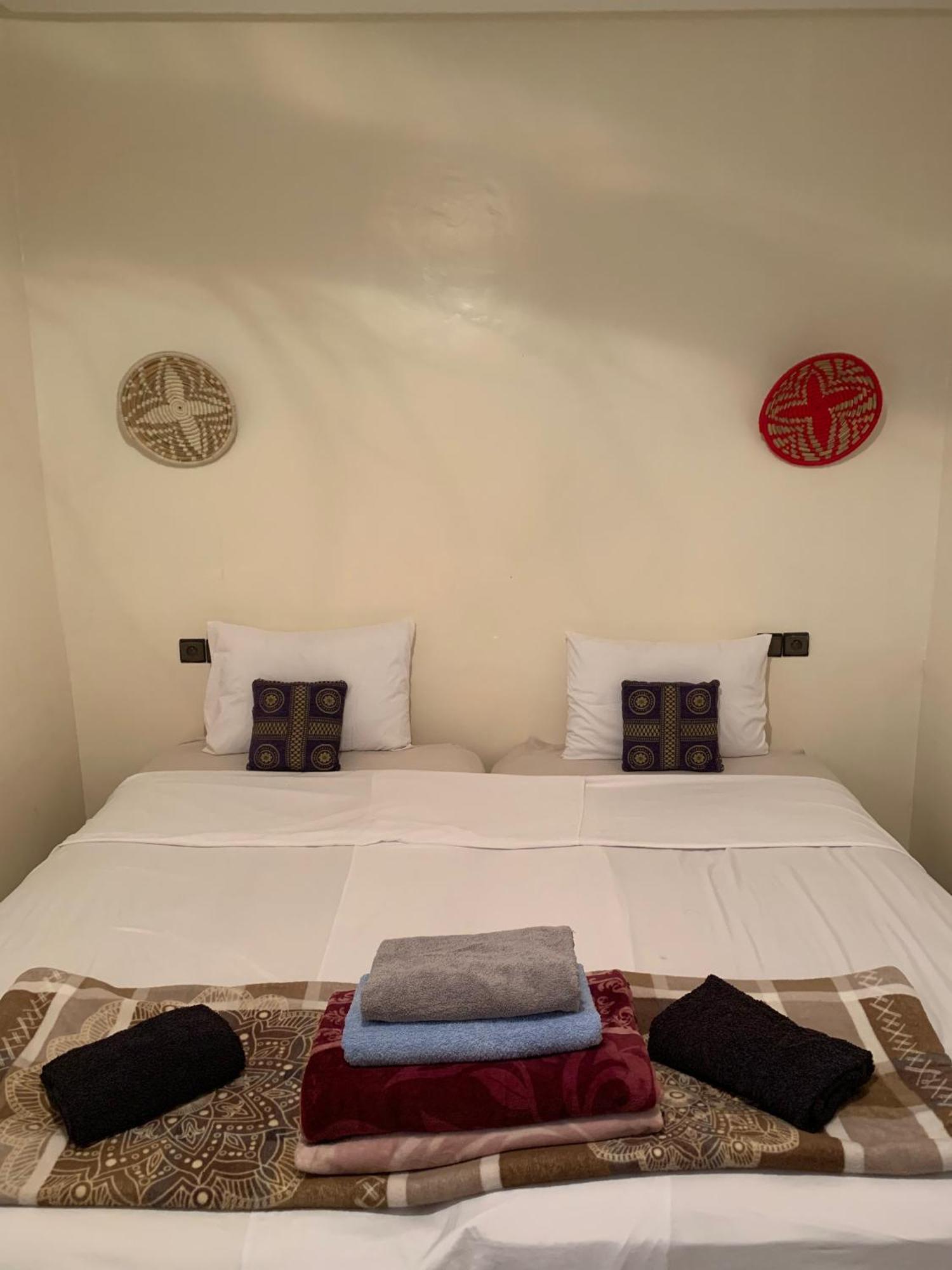 Chill Surfer Hostel Tamraght Eksteriør bilde